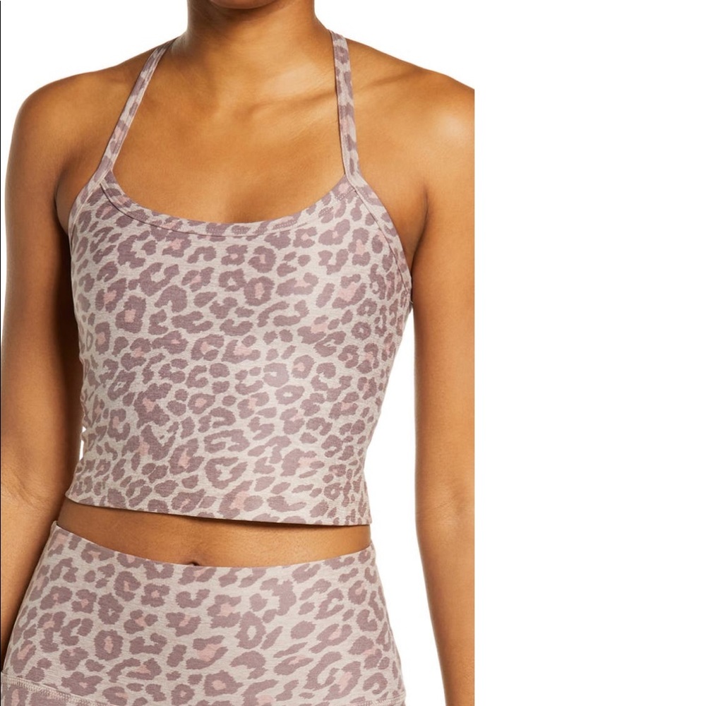 Beyond Yoga razorback tank